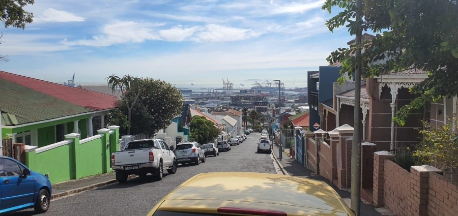 6 Bedroom Property for Sale in Walmer Estate Western Cape